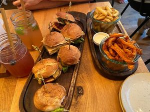  at Der kleine Flo in Munich