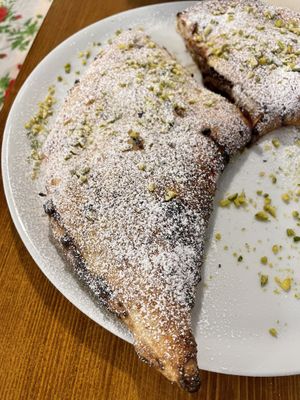 Al Caltzone  at Al Catzone Pizza Napovegana in Berlin