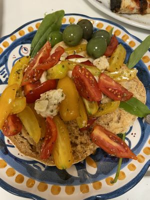 Fresella  at Al Catzone Pizza Napovegana in Berlin