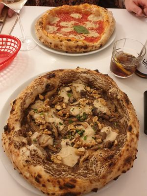  at Al Catzone Pizza Napovegana in Berlin