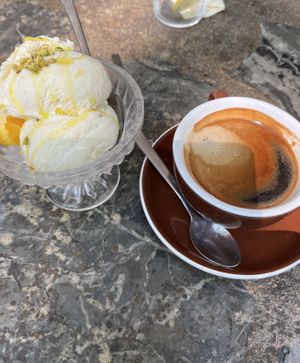 Ice cream with olive oil and salt, with americano  at Al Catzone Pizza Napovegana in Berlin