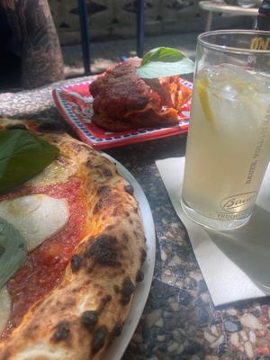  at Al Catzone Pizza Napovegana in Berlin