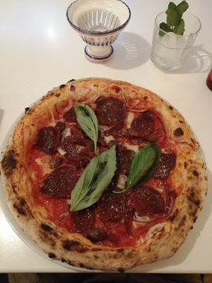 Super Diablo pizza at Al Catzone Pizza Napovegana in Berlin