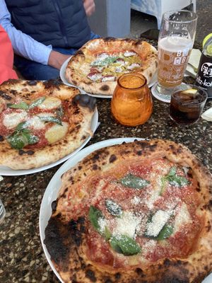 so lecker 😍  at Al Catzone Pizza Napovegana in Berlin