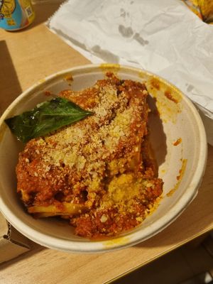 Lasagne at Al Catzone Pizza Napovegana in Berlin