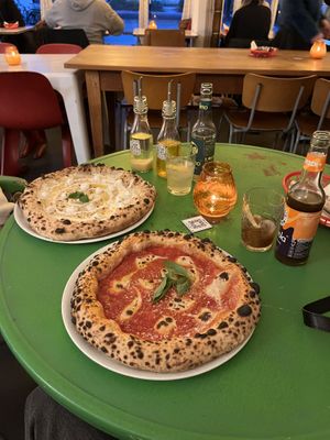 less than 40€ for all of this 😍  at Al Catzone Pizza Napovegana in Berlin