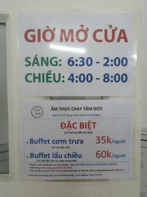 sign with info and hour at Tâm Đức in Ho Chi Minh City