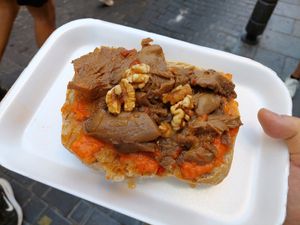 Mushroom and tomato stew tosta at El Capricho Extremeño in Madrid