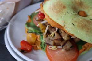 Vegan bagel at Espresso House in Lillehammer