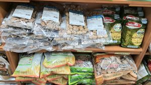 Dry soy meat at Hunza Maul 훈자건강마을 in Seoul