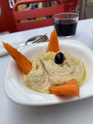 Hummus  at Veggie Garden - Dels Angels in Barcelona