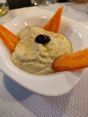 Humus at Veggie Garden - Dels Angels in Barcelona