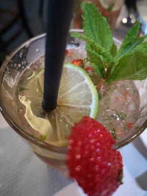 The best strawberry mojitos at Veggie Garden - Dels Angels in Barcelona