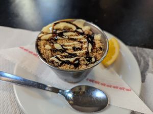 Apple crumble at Veggie Garden - Dels Angels in Barcelona