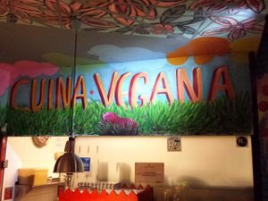 Banner: Vegan Cook in Catalan language at Veggie Garden - Dels Angels in Barcelona