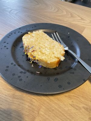 Hausgemachter Zitronenkuchen  at Café FaBene in Nuremberg