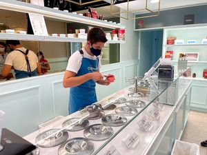  at Cremela Helados y Chocolates in Ribadesella