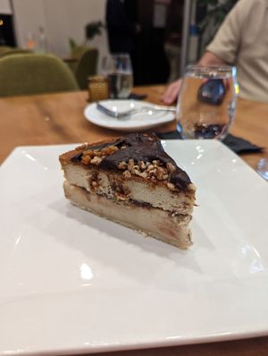 Turtle cheesecake at Full Taste in Chamblee
