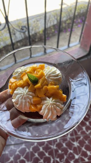 Brownie de Mango  at La Selva de los Gatos in Oaxaca