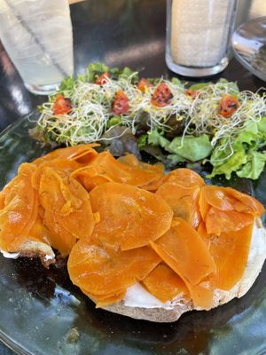 Salmón   at La Selva de los Gatos in Oaxaca