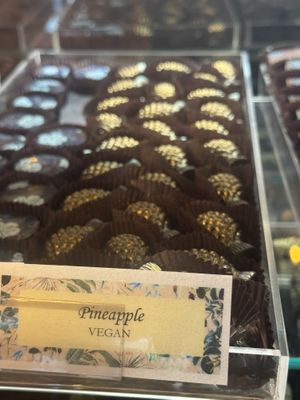 Pineapple truffles  at Sweet Paradise Maui in Kihei