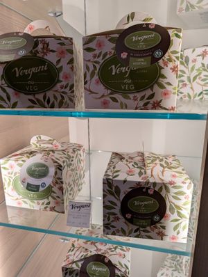 vegan panettone at Vergani in Milan