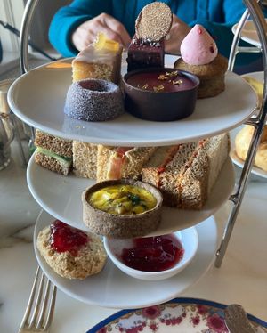 Vegan afternoon tea 💙 #Veganuary at Tea at The Empress in Victoria
