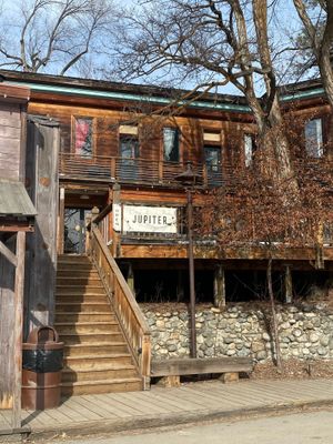  at Jupiter in Winthrop