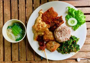 nasi campur at Tasty Vegan in Seminyak