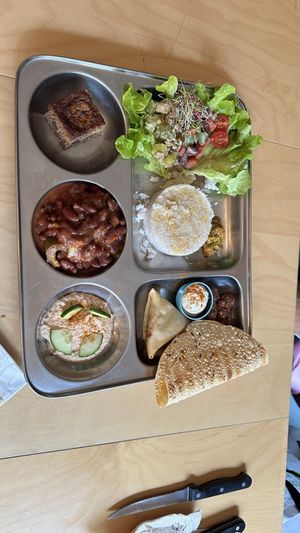 L’assiette indienne. Was the best choice so far   at Le Shanti in Dijon