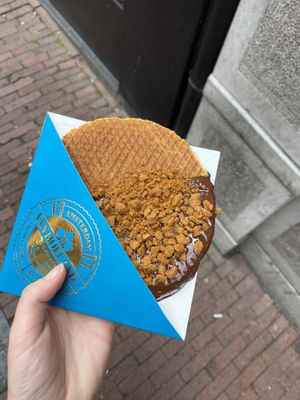 biscoff carmel chocolate stroopwafels   at Van Holland Stroopwafels in Amsterdam