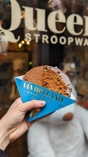 Speculaas stroopwafel at Van Holland Stroopwafels in Amsterdam