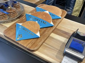 Sizes  at Van Holland Stroopwafels in Amsterdam