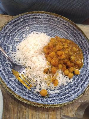 chickpea curry and rice at Dhoom in Dunfermline