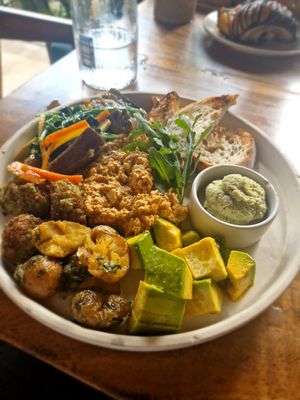  at Simply Social in Ubud