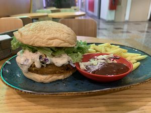 Dolly Chick’n burger   at Sala - Berjaya Times Square in Kuala Lumpur