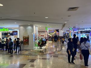 so close to vegan ice cream  at Sala - Berjaya Times Square in Kuala Lumpur