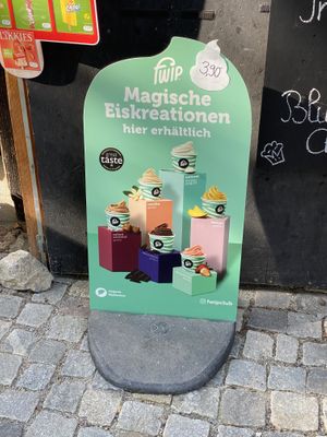 Veganes Eis  at Schwansee Kiosk in Schwangau