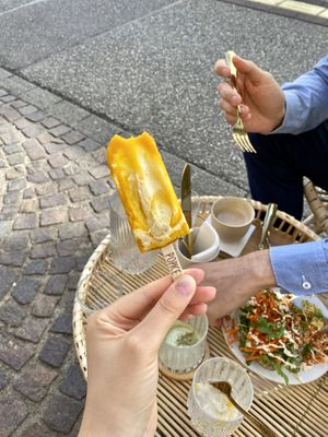 Popice ice, mango coconut   at Yollie - the Popice Café in Karlsruhe