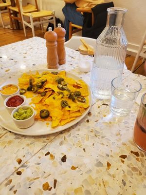 Chili Cheese Nachos at Yollie - the Popice Café in Karlsruhe