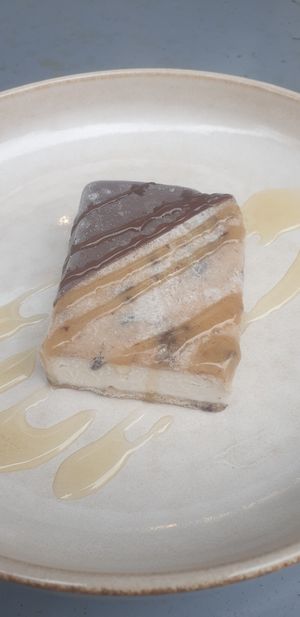 Ice cream sandwich at Vegan Dükkan Lokanta - The Eatery in Istanbul