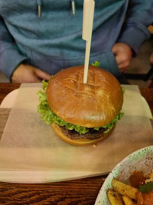 Burger at Pink in Warsaw