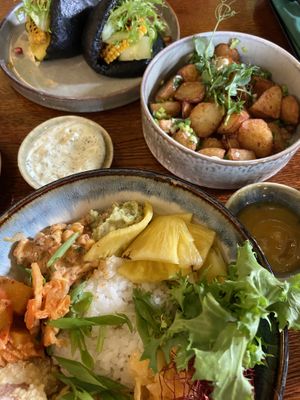 Bowl, potatoes and bao buns  at Pink in Warsaw
