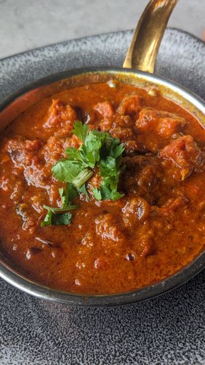 Vegan Chick'n Curry at Veggie Master in Wolverhampton