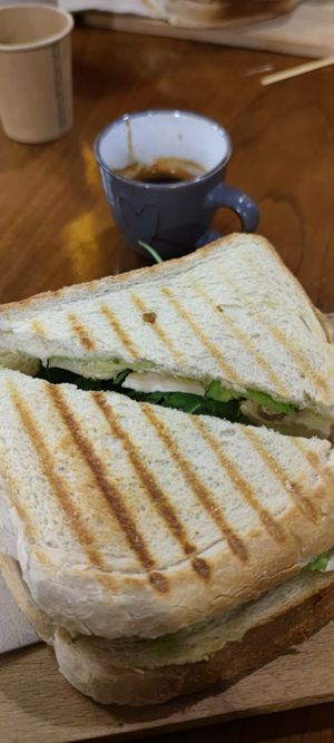 Vegan toastie and espresso at Coffee Circus - Lisboa in Valletta