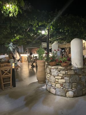 Atmosphere   at Oromedon in Kos