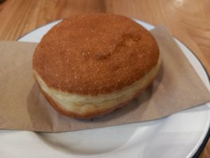 Krapfen vegano marmellata at Pur Südtirol Brunico in Brunico