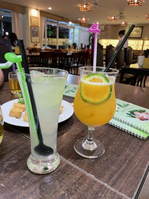 Lime juice and orange juice - Tinh Quan, Hue  at Tinh Quan in Hue