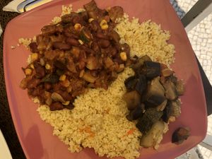 Vegan food of the day from the buffet  at Naturalmente in Loule