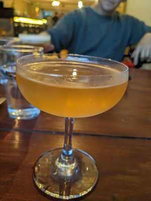 Saffron cocktail at Késarum in Southampton